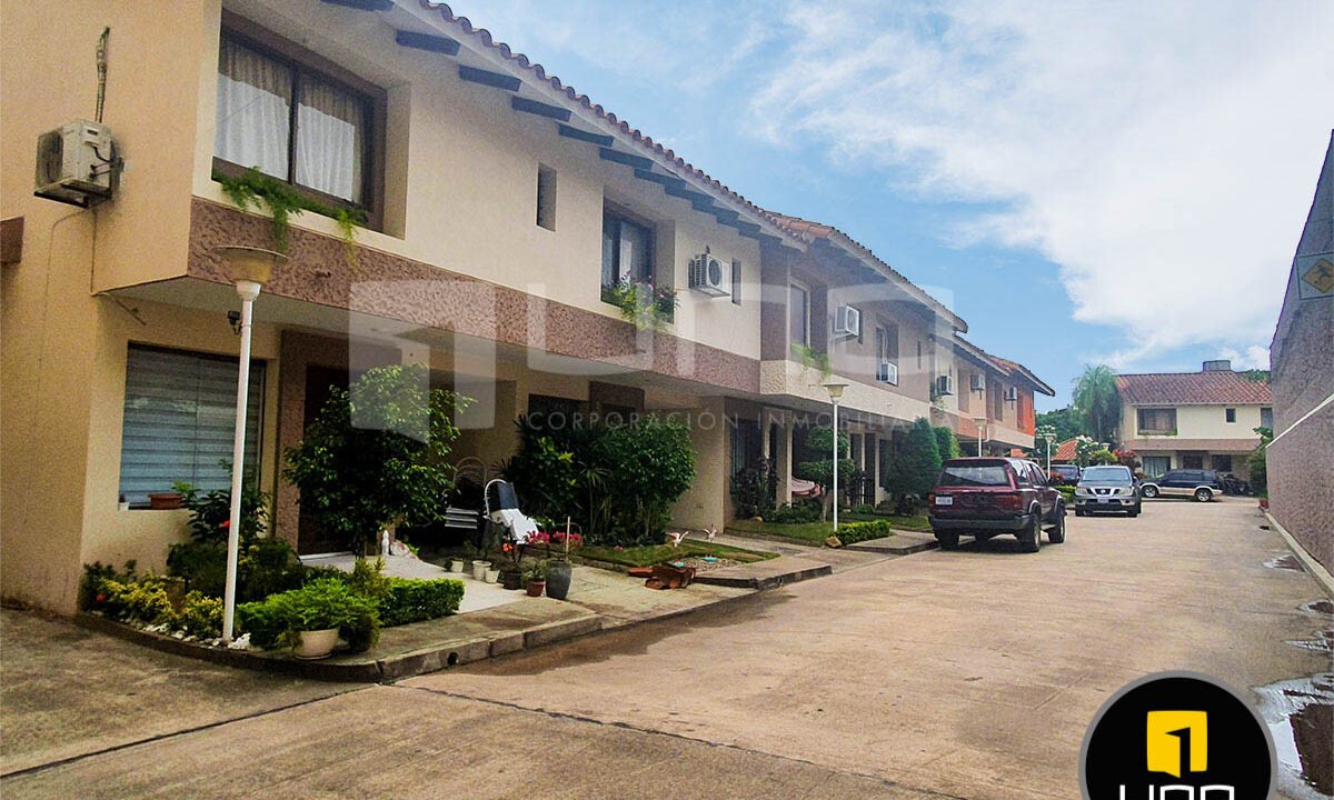 15-casa-venta-condominio-zona-la-ramada-santa-cruz-bolivia