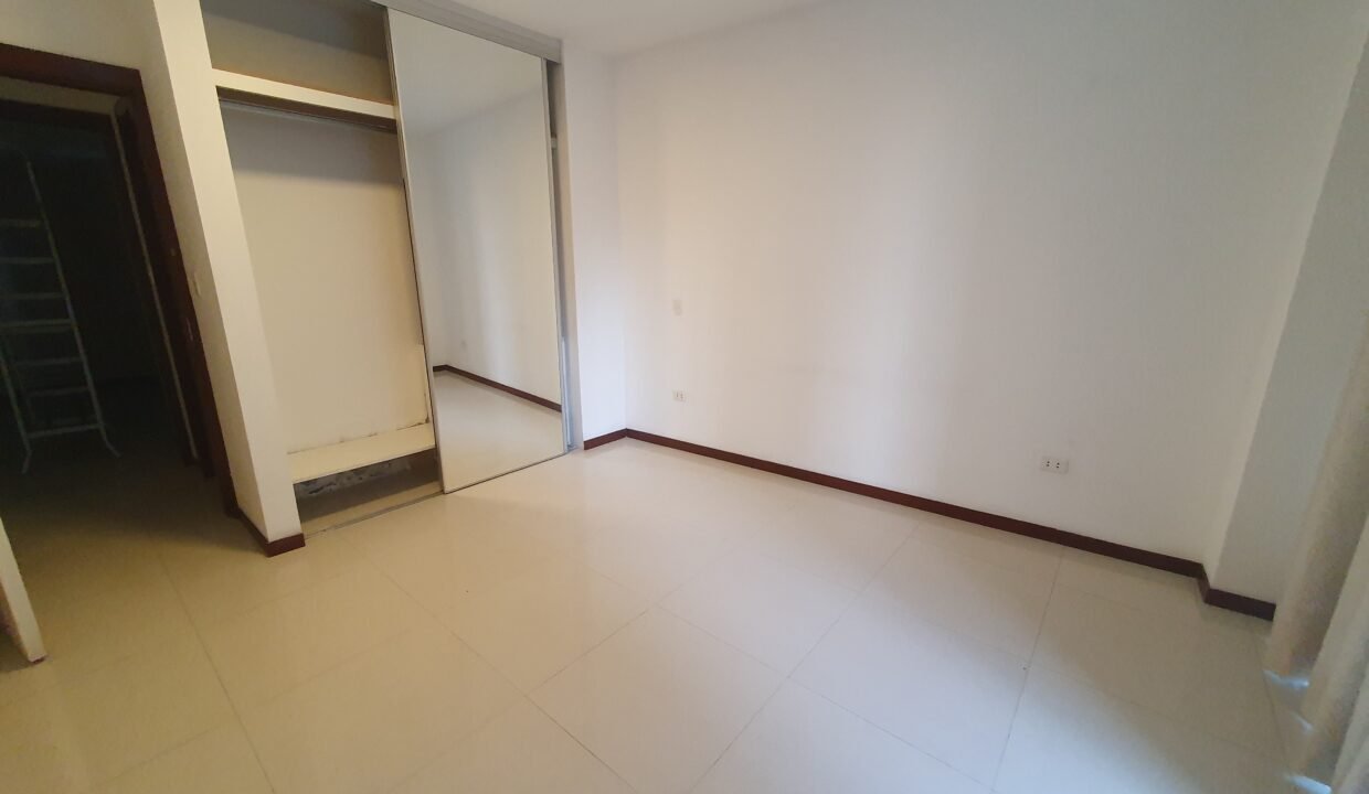 9-departamento-tres-dormitorios-alquiler-zonasur-santacruz-bolivia